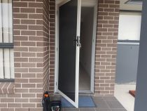 ORAN PARK SECURITY DOOR MAN 0451 001 060
